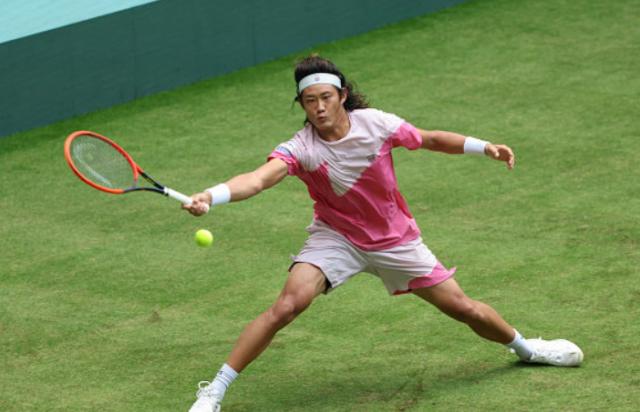 网页版登录入口-张奔斗：张之臻挑战世界第一 查出二发是巨大差距