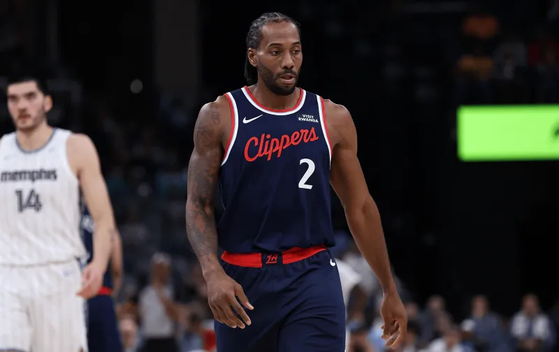 开云体育-伦纳德场均25分2抢断命中率50%+90%，历史第二人比肩16库里