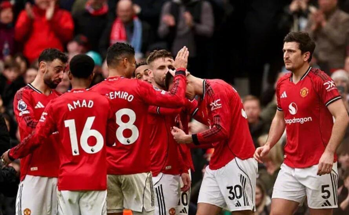 体育视频直播-舒梅切尔称曼联一两年内可争冠，力荐卡里克转正|曼城|阿斯顿维拉|俱乐部|球员|图多尔_新浪体育_新浪新闻